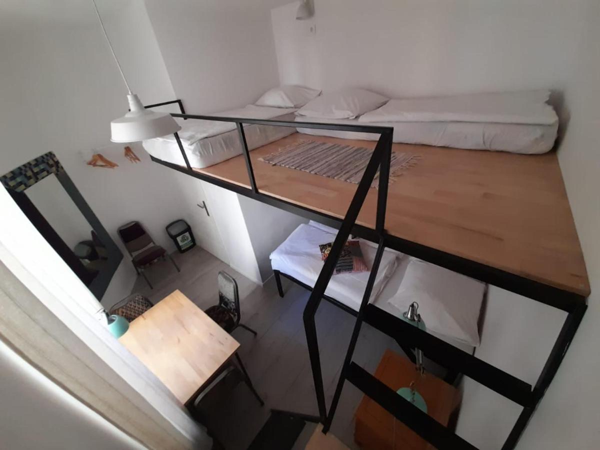 Rodzinna przestrzeń dla 8 osób 2 pokoje z łazienką i mini aneksem Varsóvia Exterior foto